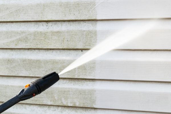 House Exterior Cleaning in Simpsonville
