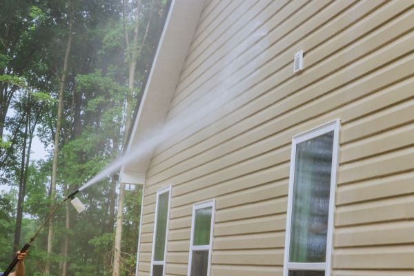 Home Siding Cleaning in Simpsonville