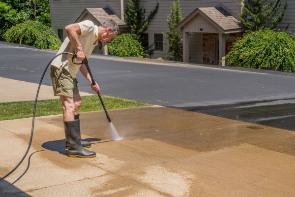 Concrete Dirt Removal in Simpsonville